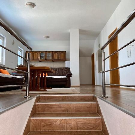 Big Apartment 3 Bedrooms Bihać Dış mekan fotoğraf