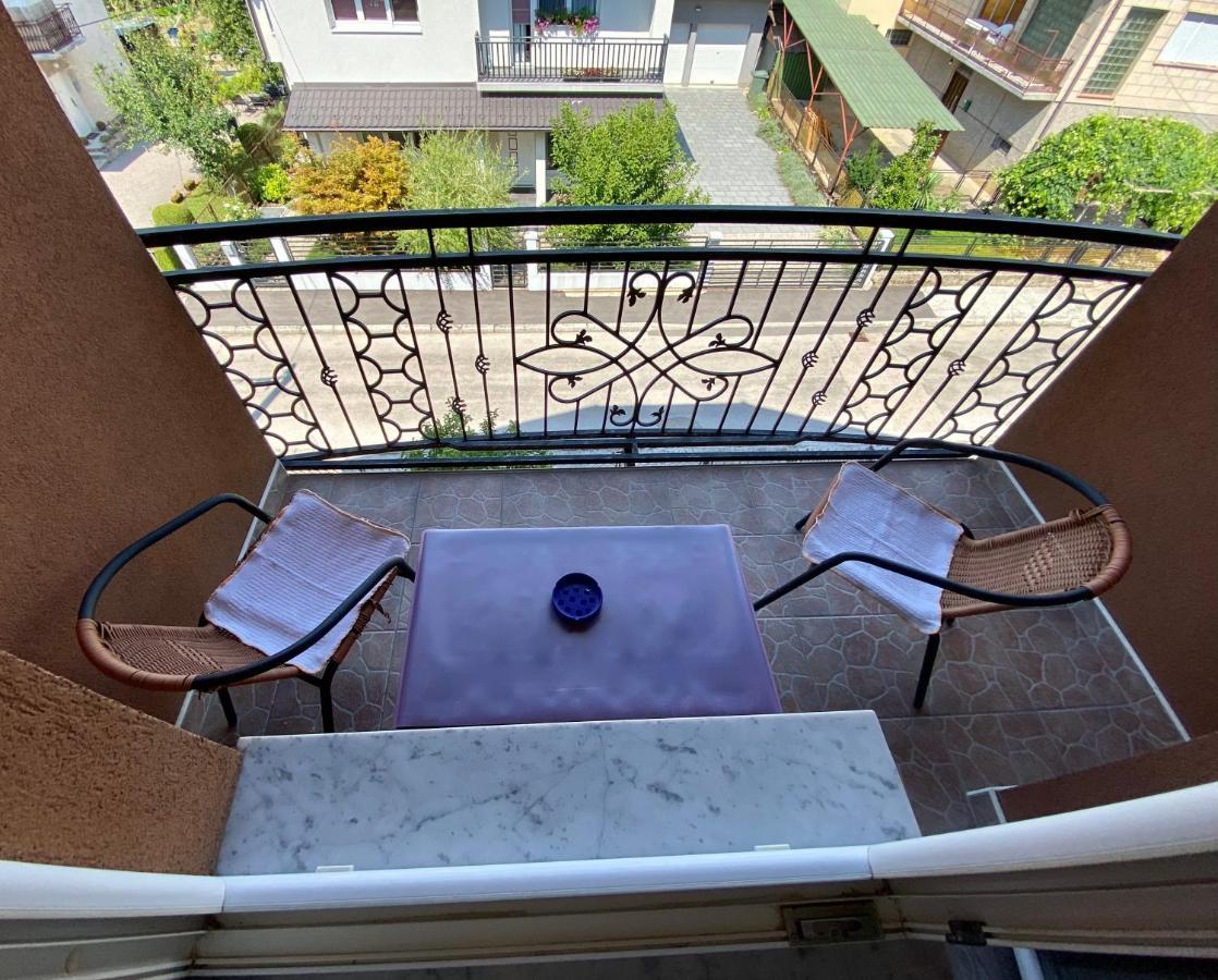 Big Apartment 3 Bedrooms Bihać Dış mekan fotoğraf